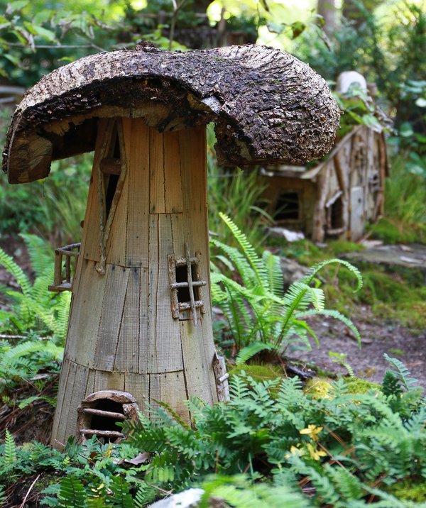 Des modèles de maisonnette en bois impressionnants et inspirants pour les enfants !